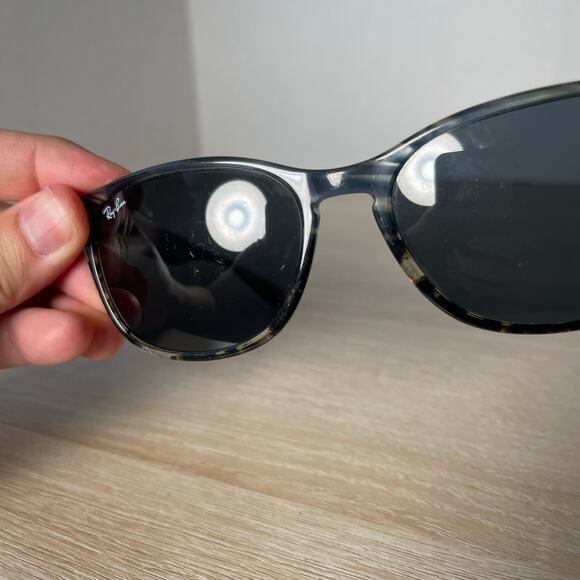 Ray-Ban RB2184 1252/R5 Sunglasses Gray Blue Translucent 57-18-145 Blue Lens READ main image 4